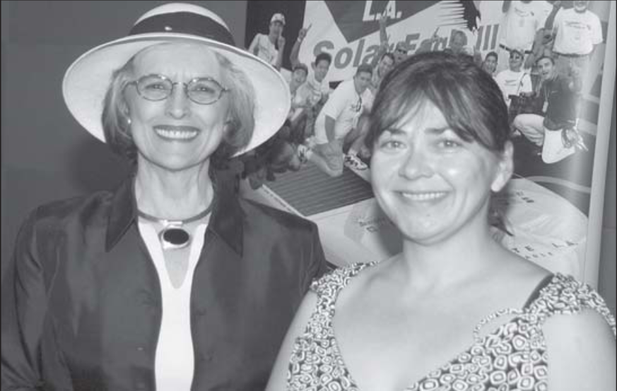 Emeriti Association president Barbara Sinclair (left) and fellowship winner Victoria Byczkiewicz (right) at CSULA scholarship luncheon