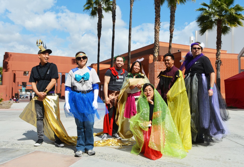 Eagle Con participants in cosplay 