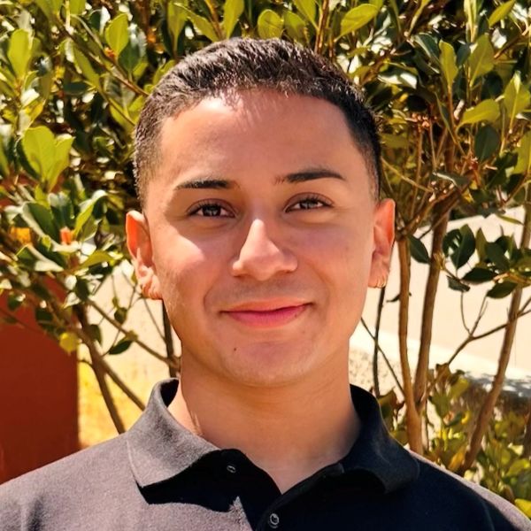 Abraham Andrade Profile 
