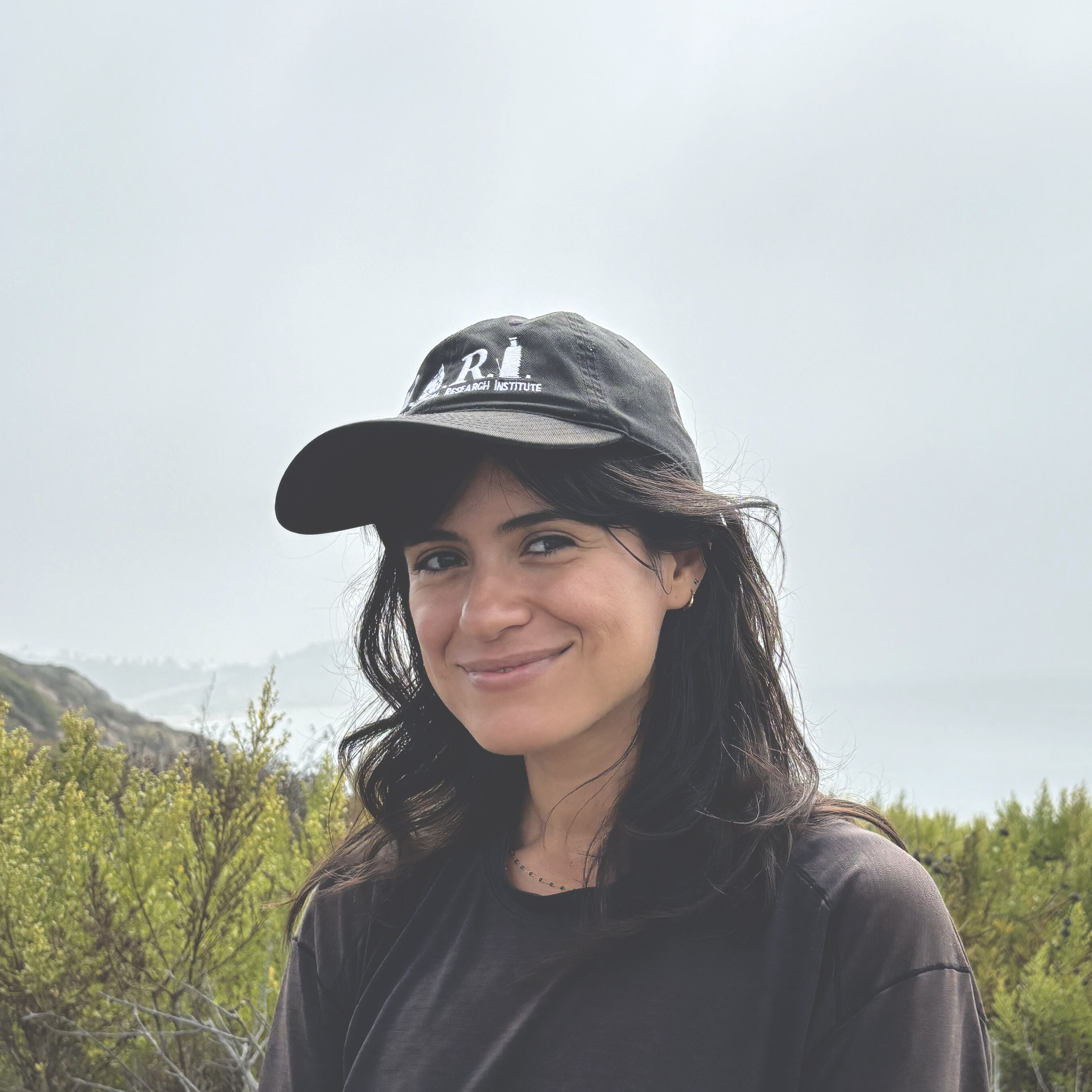 Photo of Graduate Student Jennifer Leiva on the coast.