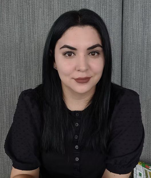 Jennifer Sanchez headshot