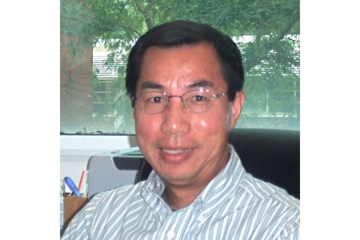 Junjun Liu