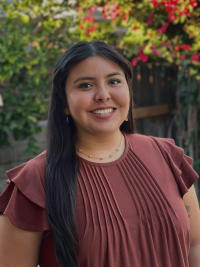 Lizette Roman Headshot