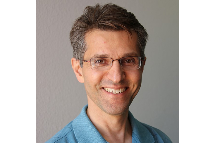 Robert Gellibolian