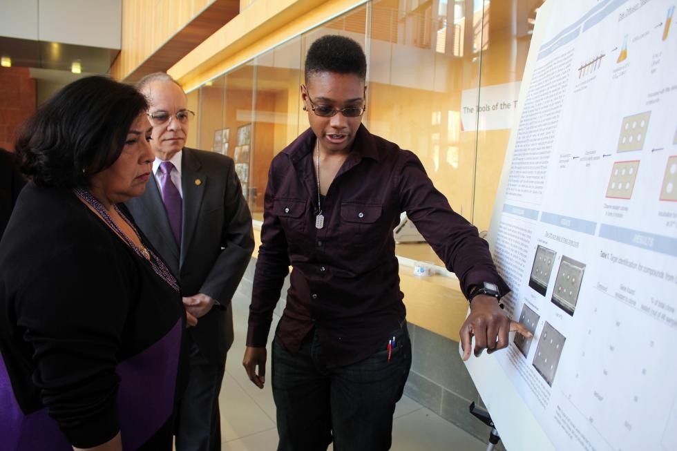 Cal State L.A. President Covino with STEM students