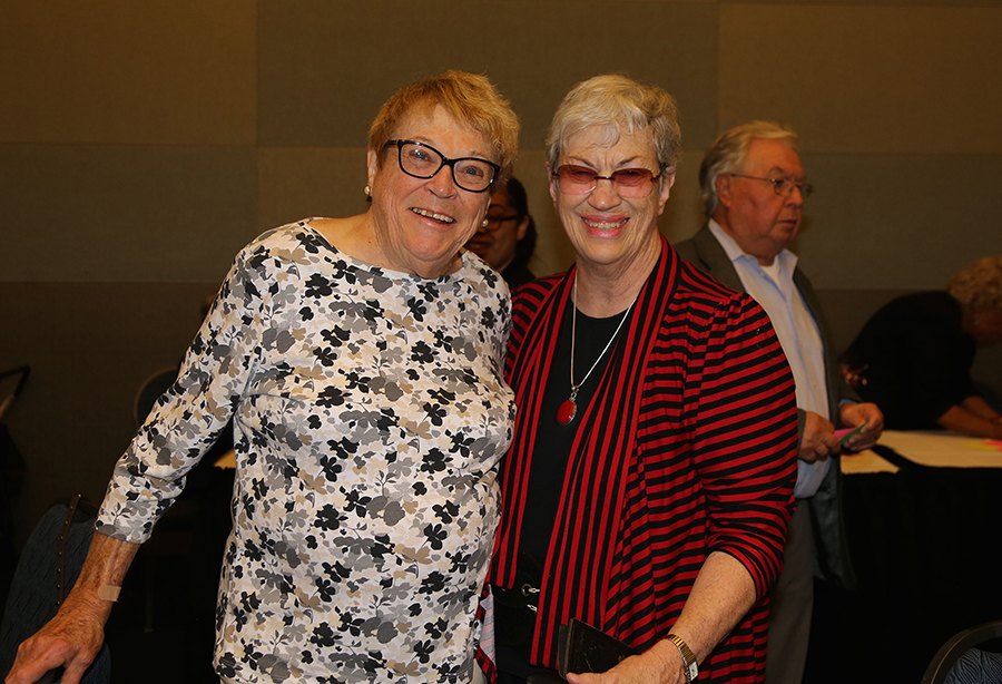 Diane Vernon, Janet Fisher-Hoult at Fall 2016 Luncheon