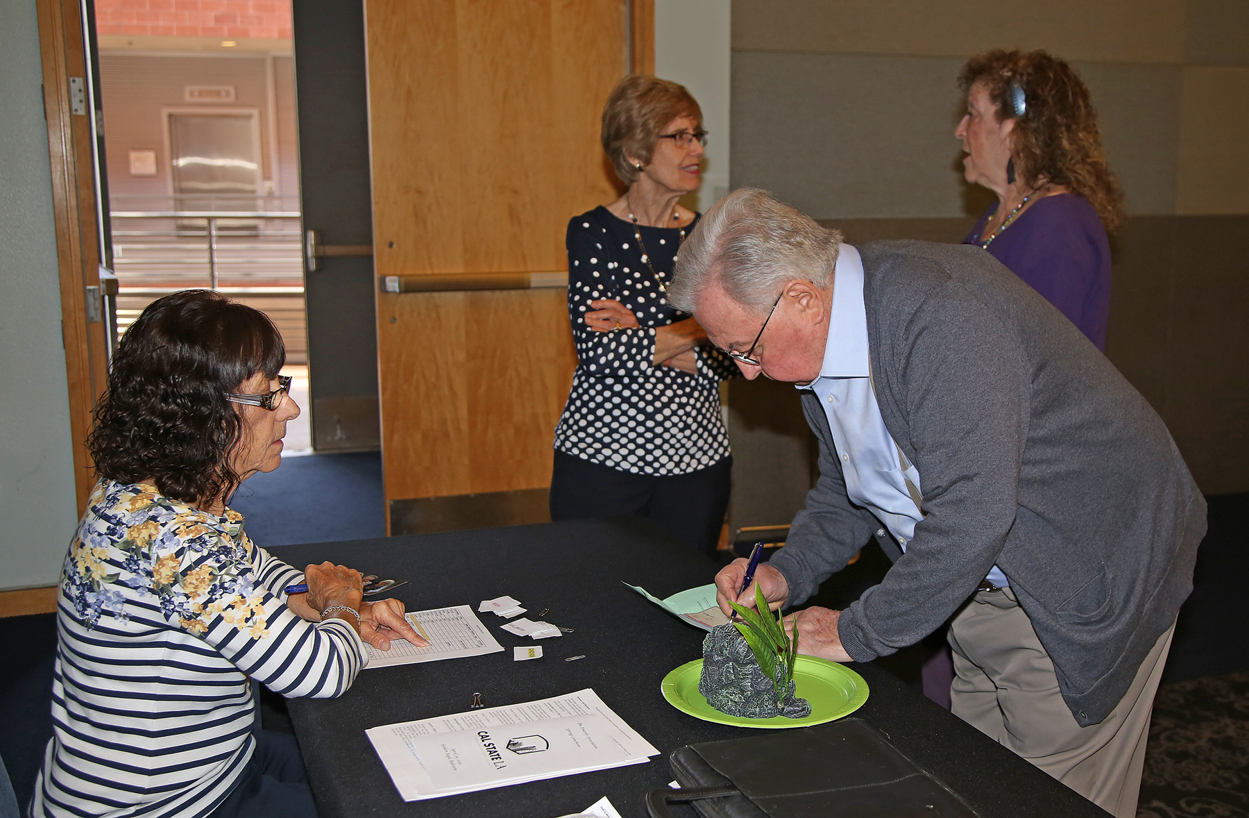 Guests at Spring 2019 Luncheon and Annual Meeting - Emeriti Assoc.