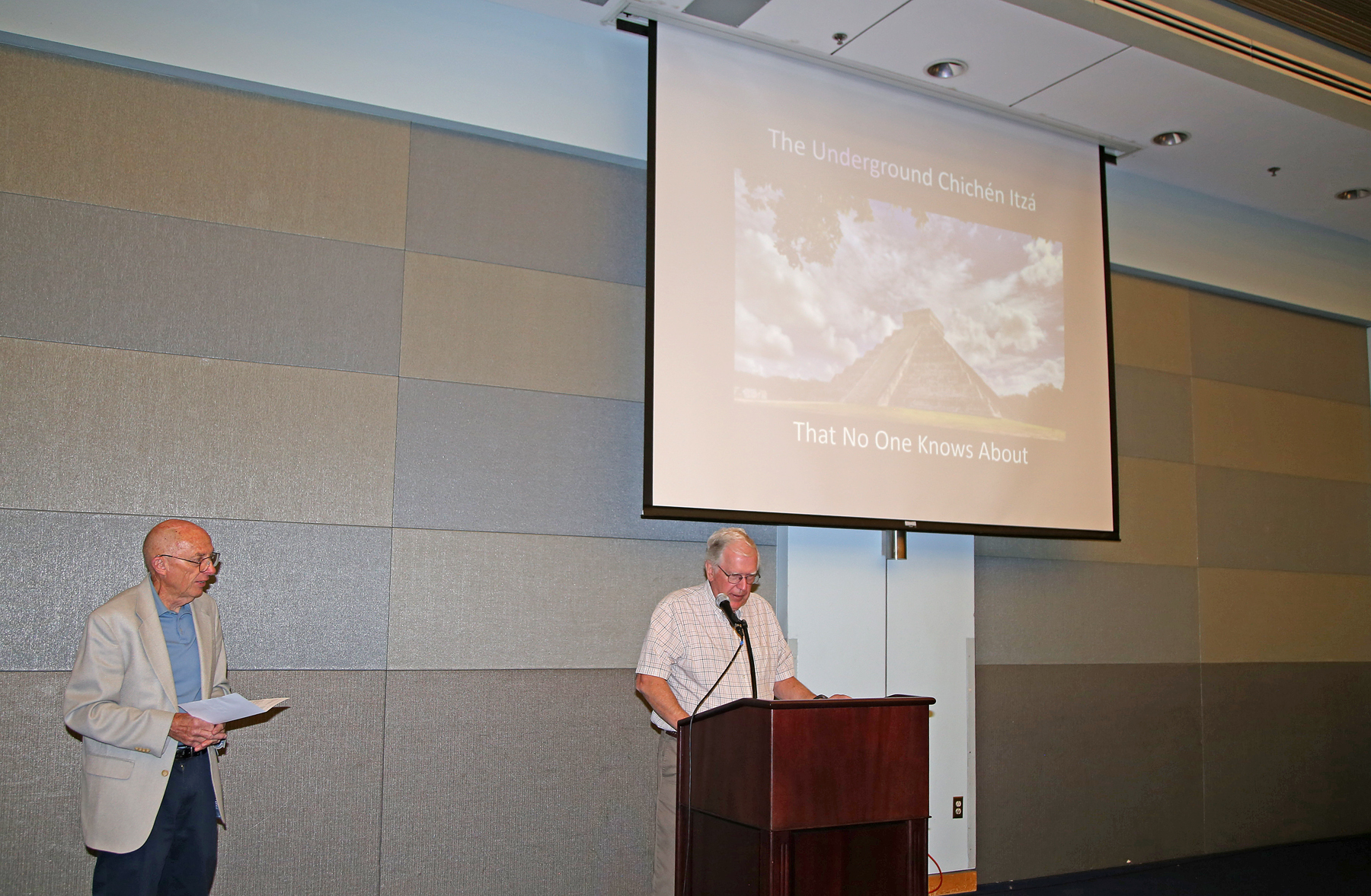 Guests at Spring 2019 Luncheon and Annual Meeting - Emeriti Assoc.