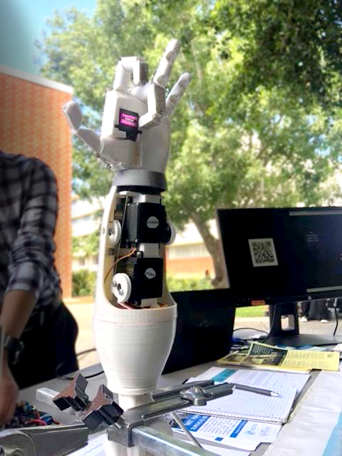 robotic hand