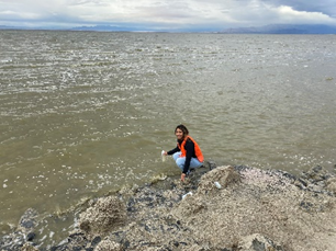 Camila Bautista, a graduate student pursuing an MS in Environmental Science in the GGE Department, out on the field