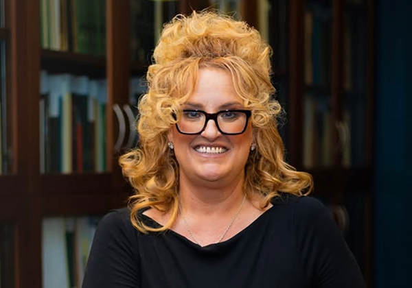 Dr. Dawn Amber Dennis Headshot