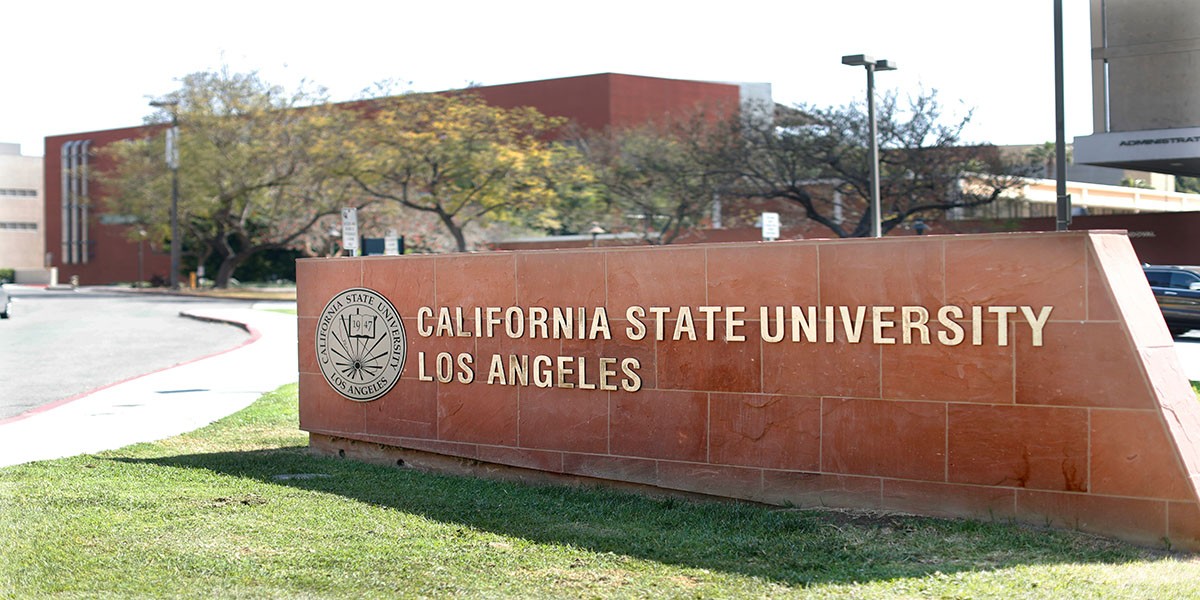 Cal State LA Sign on campus