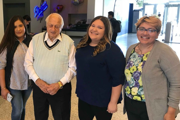 Students with legendary Dodger coach Tommy Lasorda