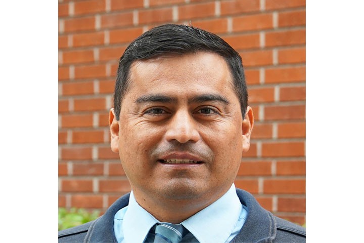 facilitator Miguel Zavala