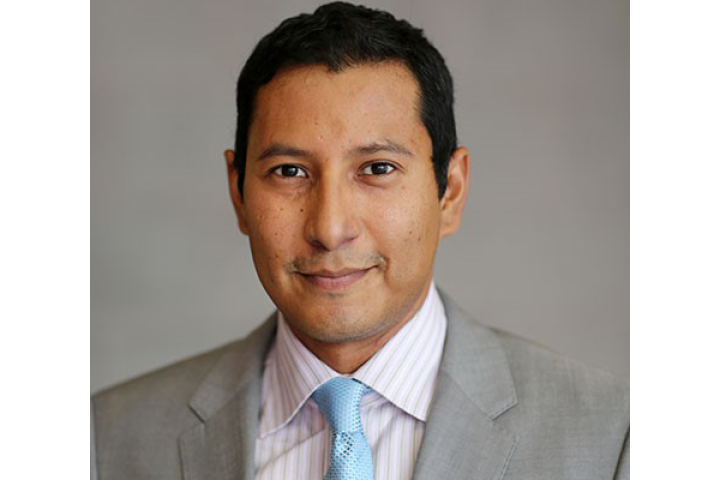 Headshot of Dr. William Rosales