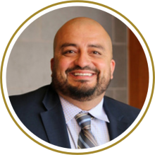 Alejandro Macias' headshot