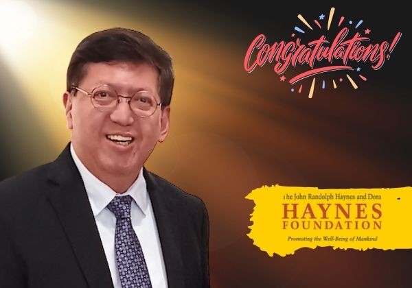 Dr. Mendoza Wins Award