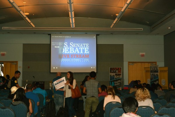 10-5-16-US-Senate-Debate_33-e1497461407230