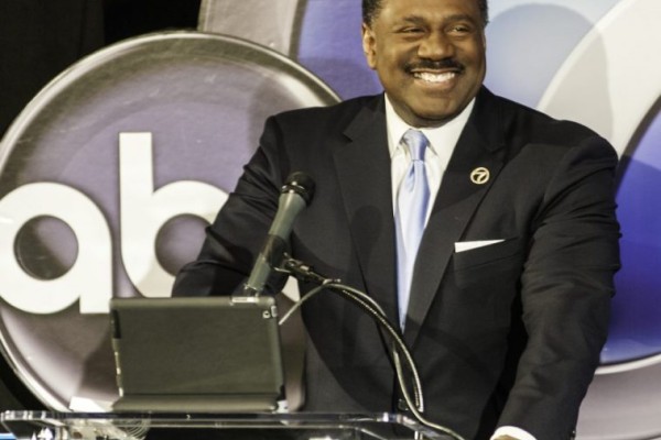 2013_02_19_LA-Mayoral-Primary-Debate_08-e1513279013823