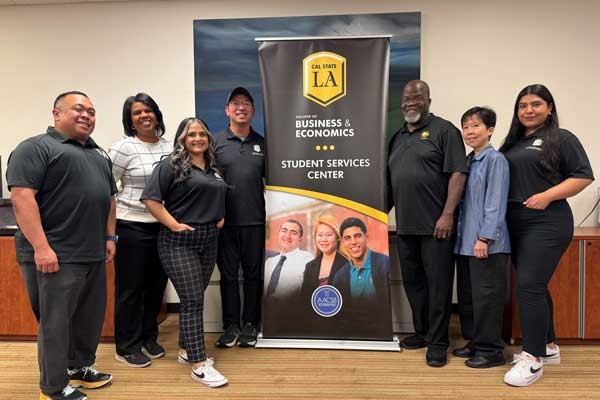 Business and Economics Advisors