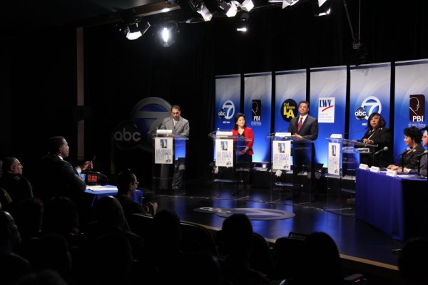 LACD14-Debate-2015-e1497469289847