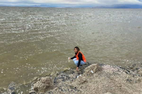 Camila Bautista, a graduate student pursuing an MS in Environmental Science in the GGE Department, out on the field
